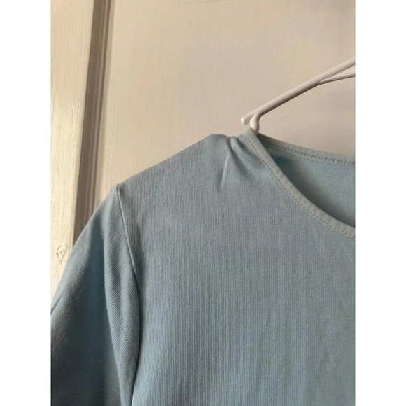 Karen Scott women’s size small blue T-shirt - Picture 3 of 6